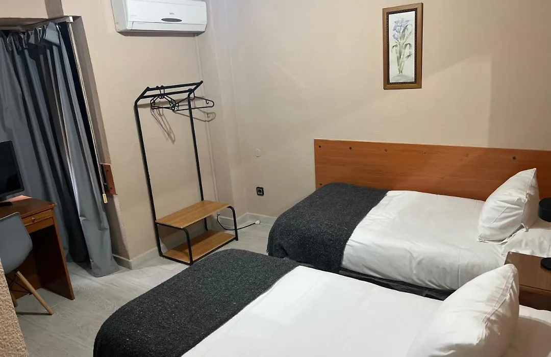 Hostal Arenal-1